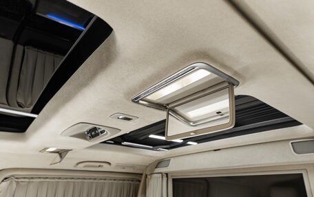 Mercedes-Benz V-Класс, 2016 год, 7 800 000 рублей, 25 фотография