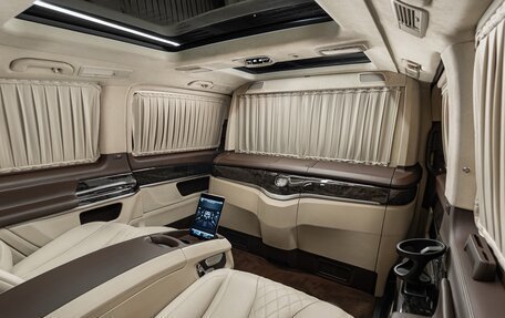 Mercedes-Benz V-Класс, 2016 год, 7 800 000 рублей, 39 фотография