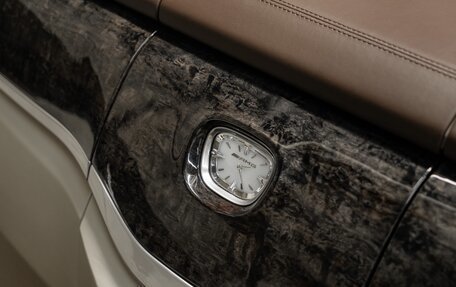 Mercedes-Benz V-Класс, 2016 год, 7 800 000 рублей, 34 фотография