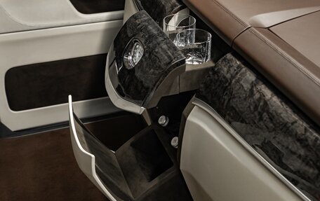 Mercedes-Benz V-Класс, 2016 год, 7 800 000 рублей, 33 фотография