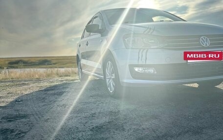 Volkswagen Polo VI (EU Market), 2020 год, 1 590 000 рублей, 2 фотография
