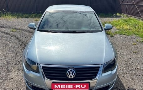 Volkswagen Passat B6, 2008 год, 640 000 рублей, 2 фотография
