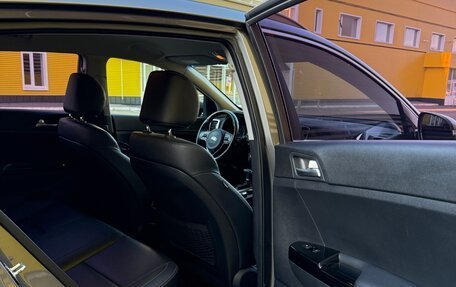 KIA Sportage IV рестайлинг, 2016 год, 1 900 000 рублей, 12 фотография