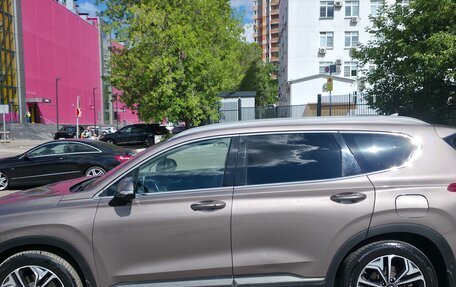 Hyundai Santa Fe IV, 2019 год, 3 200 000 рублей, 2 фотография