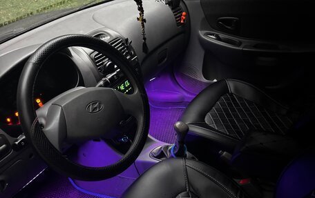 Hyundai Accent II, 2006 год, 390 000 рублей, 21 фотография