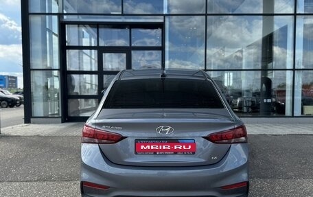 Hyundai Solaris II рестайлинг, 2018 год, 1 050 000 рублей, 5 фотография