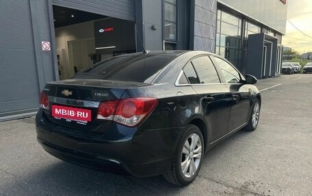 Chevrolet Cruze II, 2013 год, 800 000 рублей, 4 фотография