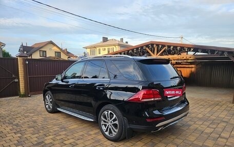 Mercedes-Benz GLE, 2015 год, 3 300 000 рублей, 4 фотография