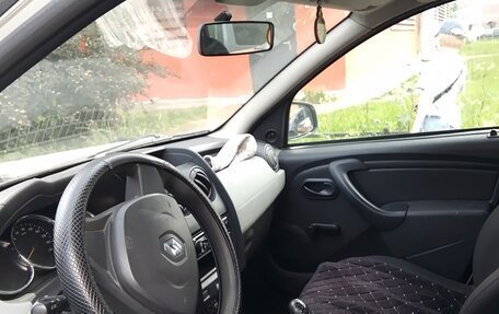 Renault Duster I рестайлинг, 2016 год, 700 000 рублей, 2 фотография