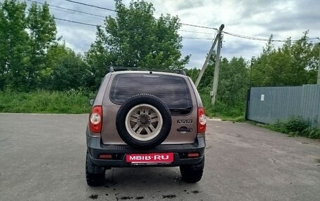 Chevrolet Niva I рестайлинг, 2013 год, 565 000 рублей, 2 фотография