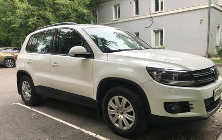 Volkswagen Tiguan I, 2011 год, 980 000 рублей, 3 фотография