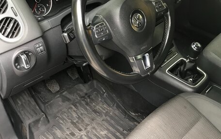 Volkswagen Tiguan I, 2011 год, 980 000 рублей, 9 фотография