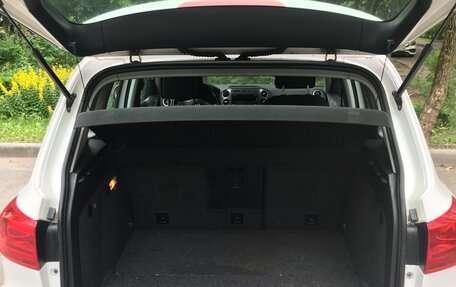 Volkswagen Tiguan I, 2011 год, 980 000 рублей, 12 фотография