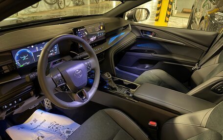 Toyota Camry, 2026 год, 3 880 000 рублей, 13 фотография