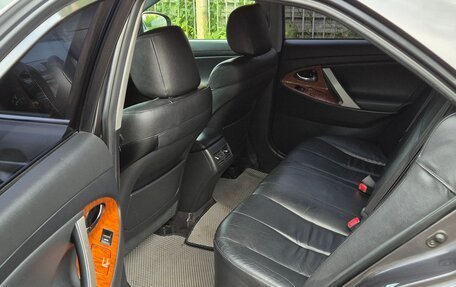 Toyota Camry, 2010 год, 1 500 000 рублей, 5 фотография