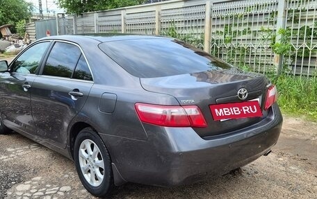 Toyota Camry, 2010 год, 1 500 000 рублей, 4 фотография