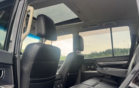 Mitsubishi Pajero IV, 2012 год, 2 790 000 рублей, 5 фотография
