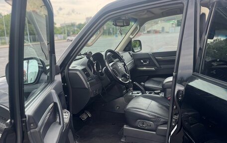 Mitsubishi Pajero IV, 2012 год, 2 790 000 рублей, 7 фотография