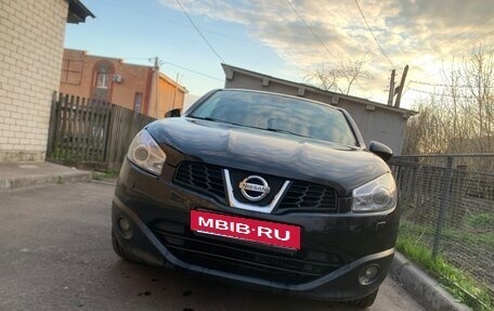Nissan Qashqai, 2011 год, 1 100 000 рублей, 2 фотография