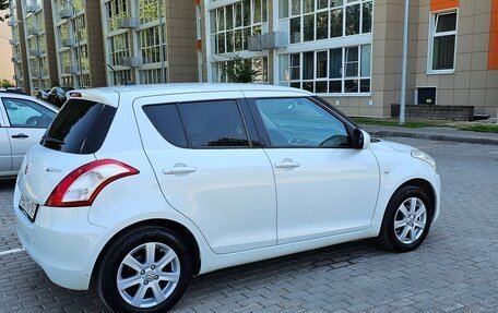 Suzuki Swift IV, 2011 год, 870 000 рублей, 2 фотография