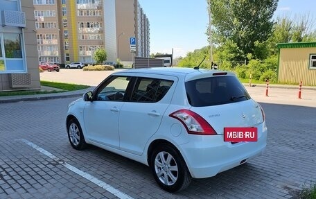 Suzuki Swift IV, 2011 год, 870 000 рублей, 4 фотография
