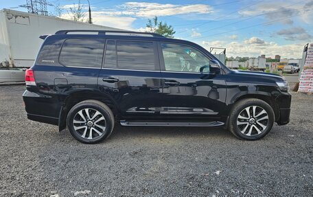 Toyota Land Cruiser 200, 2019 год, 7 800 000 рублей, 3 фотография