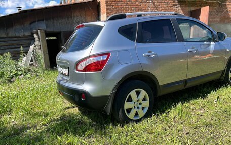 Nissan Qashqai, 2010 год, 830 000 рублей, 5 фотография