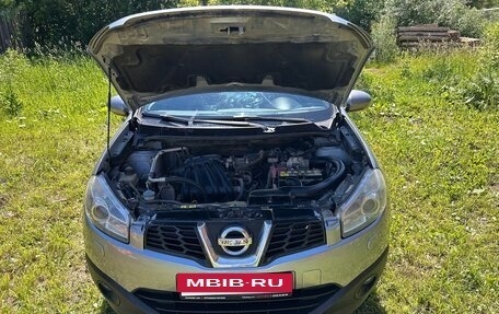Nissan Qashqai, 2010 год, 830 000 рублей, 10 фотография