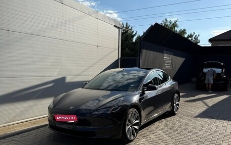 Tesla Model 3 I, 2025 год, 5 000 000 рублей, 4 фотография