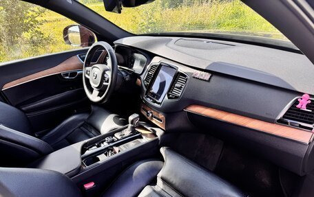 Volvo XC90 II рестайлинг, 2016 год, 2 600 000 рублей, 10 фотография