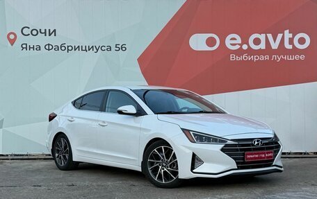 Hyundai Elantra VI рестайлинг, 2018 год, 1 999 000 рублей, 3 фотография