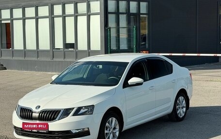 Skoda Octavia, 2019 год, 1 775 000 рублей, 2 фотография
