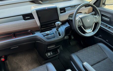 Honda Freed II, 2021 год, 2 149 000 рублей, 6 фотография