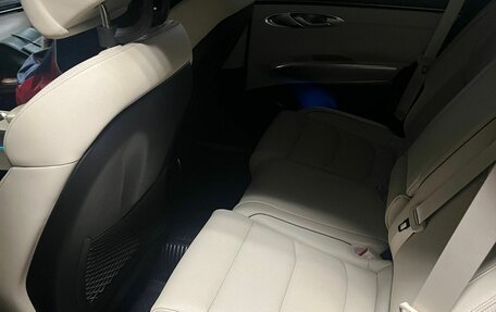 Genesis GV70, 2021 год, 5 300 000 рублей, 4 фотография