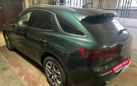 Genesis GV70, 2021 год, 5 300 000 рублей, 3 фотография