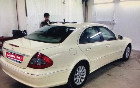 Mercedes-Benz E-Класс, 2008 год, 650 000 рублей, 2 фотография