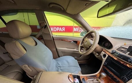 Mercedes-Benz E-Класс, 2008 год, 650 000 рублей, 17 фотография