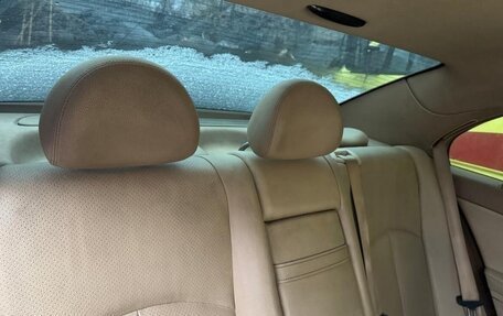 Mercedes-Benz E-Класс, 2008 год, 650 000 рублей, 14 фотография