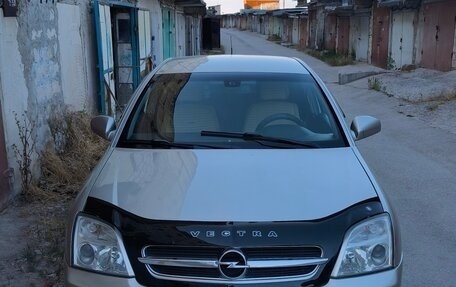 Opel Vectra C рестайлинг, 2003 год, 615 000 рублей, 1 фотография
