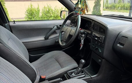 Volkswagen Passat B3, 1988 год, 180 000 рублей, 7 фотография