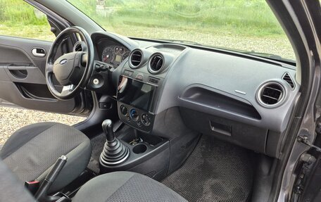 Ford Fiesta, 2007 год, 420 000 рублей, 14 фотография