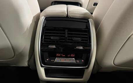 BMW X7, 2026 год, 17 фотография