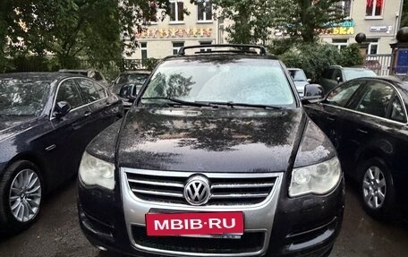 Volkswagen Touareg III, 2007 год, 700 000 рублей, 1 фотография