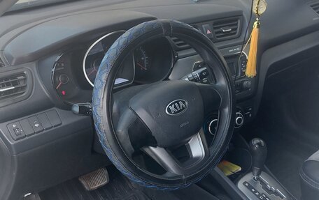 KIA Rio III рестайлинг, 2013 год, 800 000 рублей, 5 фотография