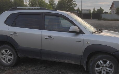 Hyundai Tucson III, 2007 год, 800 000 рублей, 2 фотография