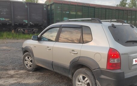 Hyundai Tucson III, 2007 год, 800 000 рублей, 4 фотография