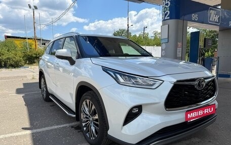 Toyota Highlander, 2026 год, 5 870 000 рублей, 10 фотография