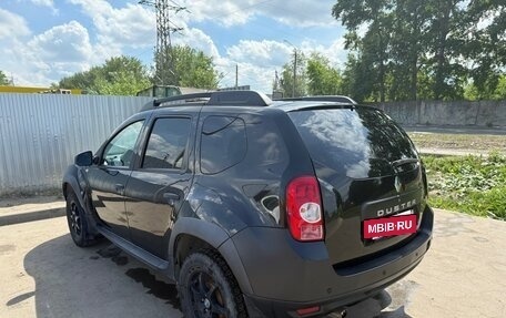 Renault Duster I рестайлинг, 2015 год, 850 000 рублей, 3 фотография