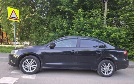 Volkswagen Jetta VI, 2011 год, 820 000 рублей, 11 фотография