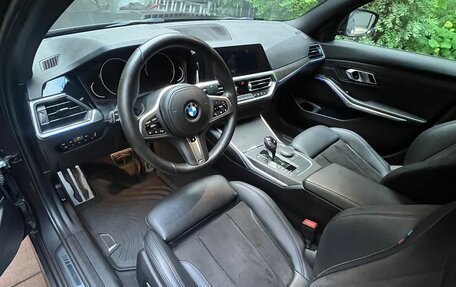 BMW 3 серия, 2019 год, 3 750 000 рублей, 18 фотография